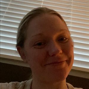 Meet your Posher, Alison